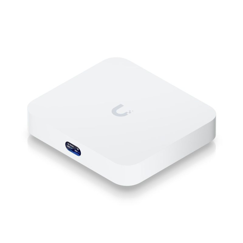 Ubiquiti Cloud Gateway Ultra, Multi-WAN, (4) GbE RJ45 ports, (1) 1/2.5 GbE RJ45 ports, USB Type C, 5V DC/3A, 100–240V AC, Max 6.2W