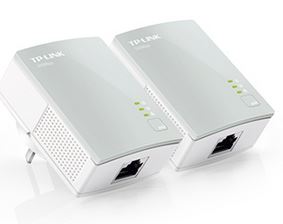 TP-Link TL-PA411 KIT AV600 Nano Powerline Adapter Starter Kit HomePlug AV 1x100Mbps LAN 300m Range Miniature Design Plug Play