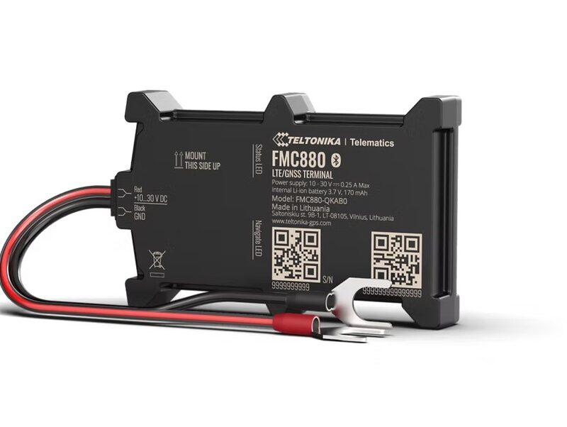 Teltonika FMC880 Water-Resistant high GNSS Precision Battery-Mounted 4G LTE Cat 1 Tracker
